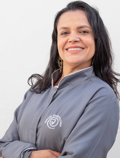 Dra. Andréia Santana